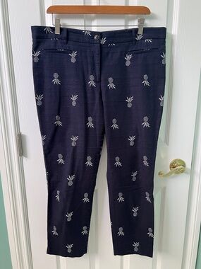 Ann Taylor Navy Cropped Pants with White Pineapple Embroidery